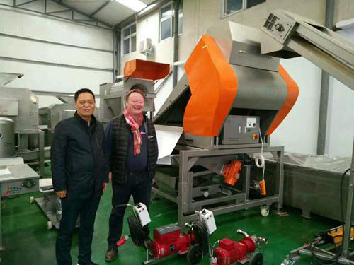 Brazil customers buy orange juice processing line